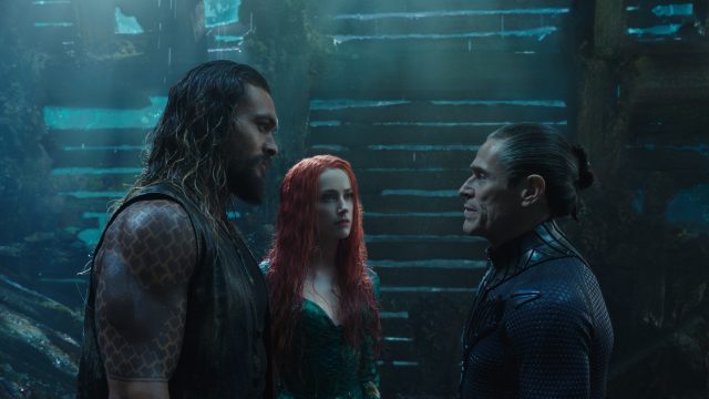 Aquaman Review: Keeping the DCEU Afloat