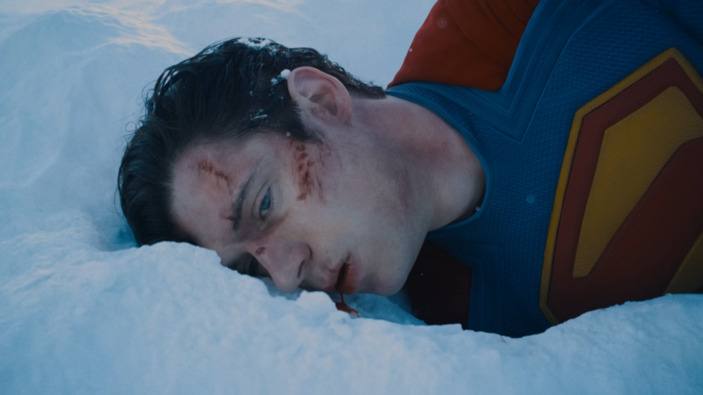 Why Superman Is So Weak & Beaten up in New Trailer
