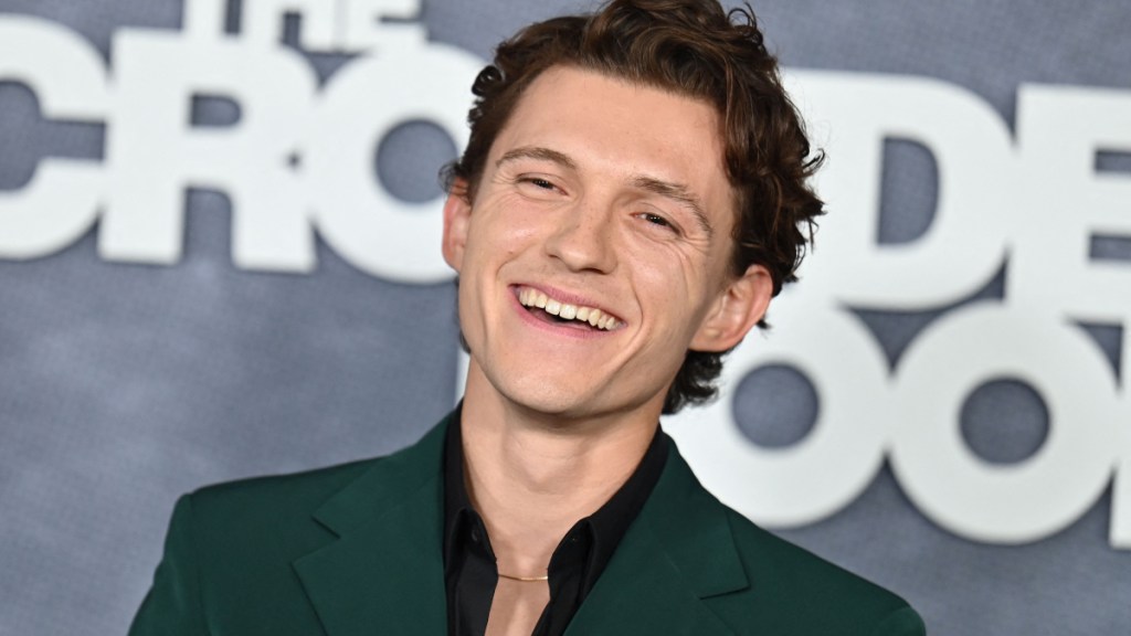 James Bond: Spider-Man’s Tom Holland Would Be an Awful 007