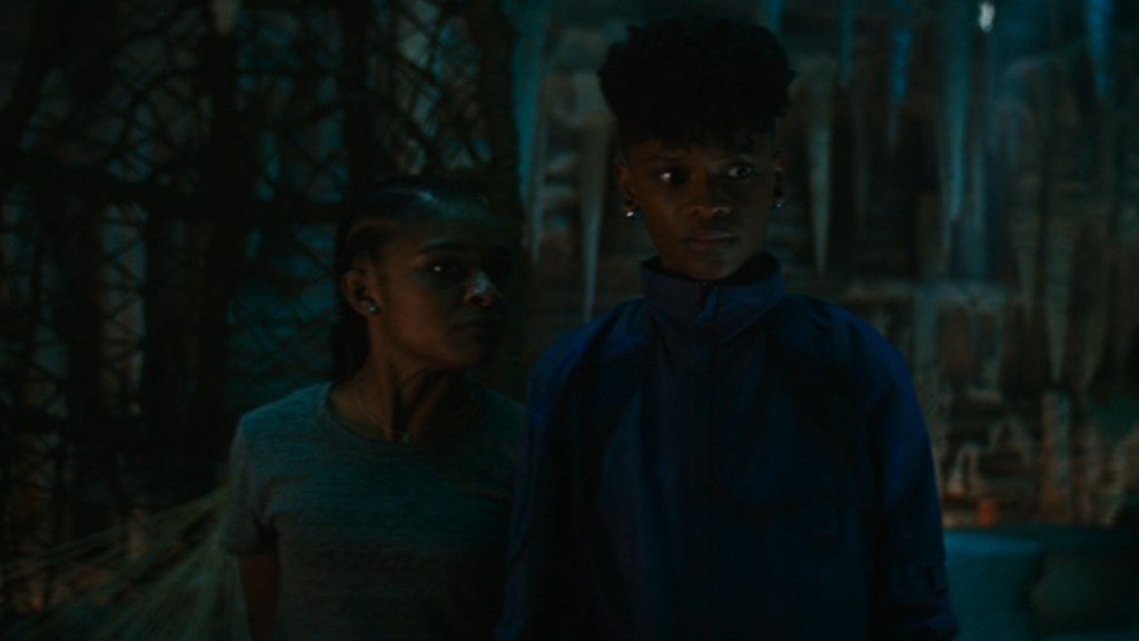 Why Riri Williams Doesn't Ask Princess Shuri Help Call Ironheart