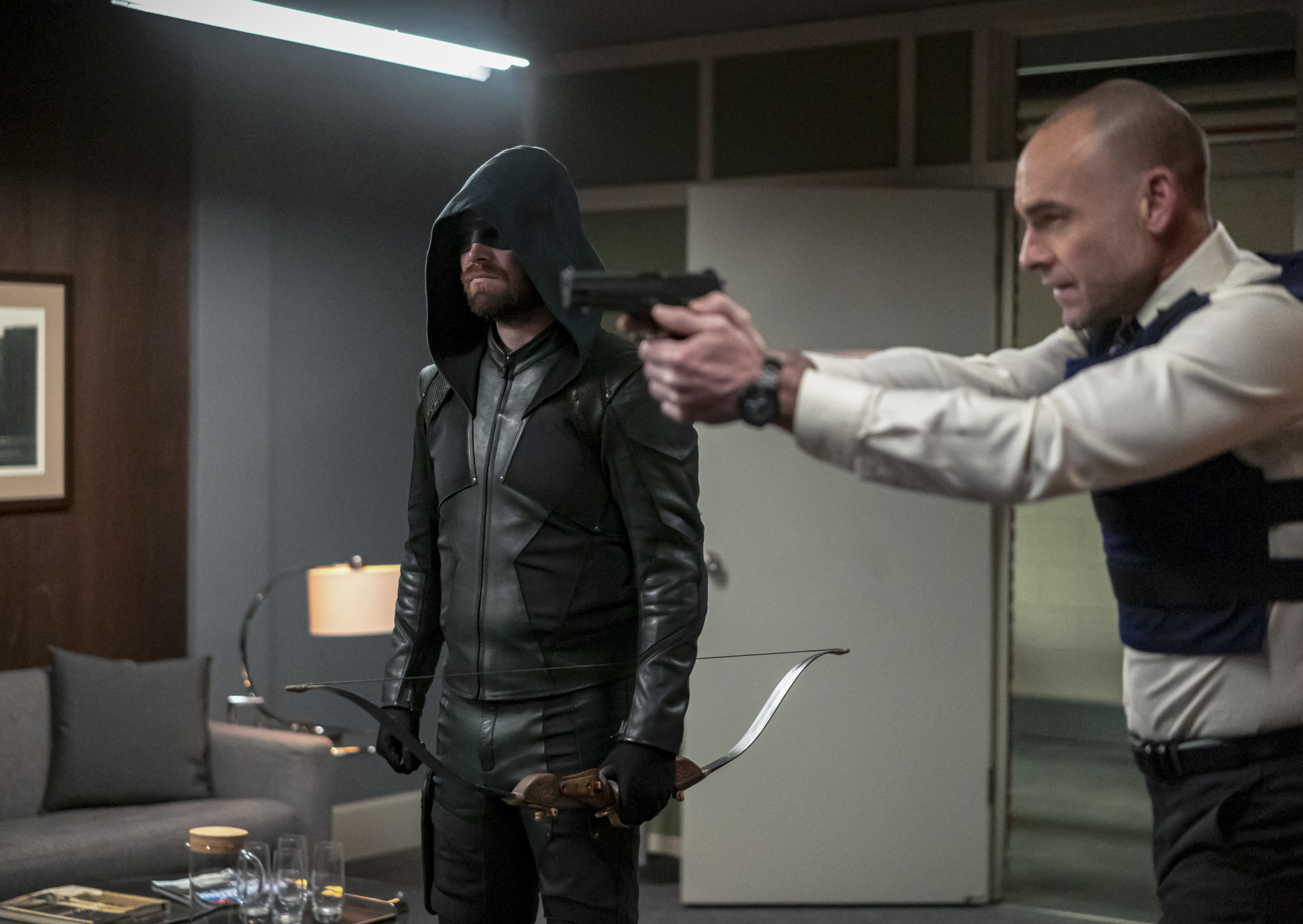 Arrow Season 8 Episode 6 03