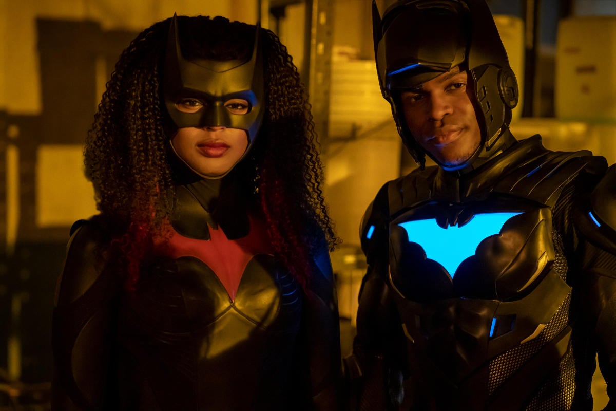 Javicia Leslie as Batwoman and Camrus Johnson as Batwing