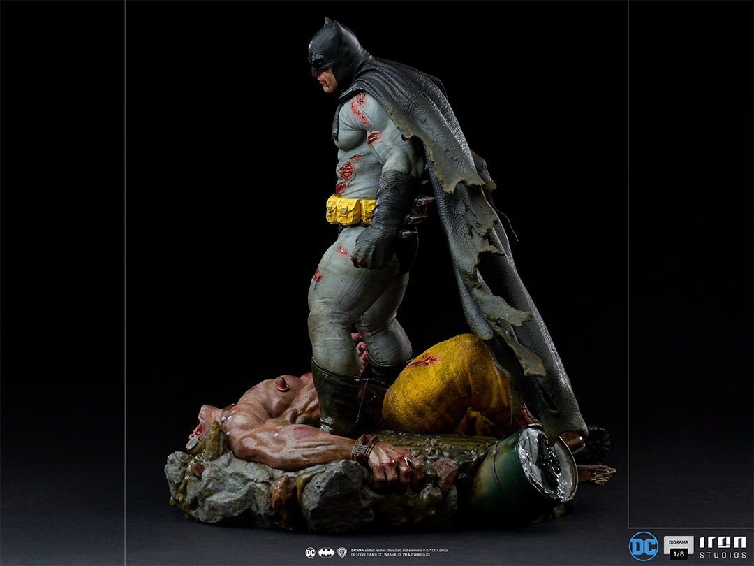 Iron Studios Dark Knight