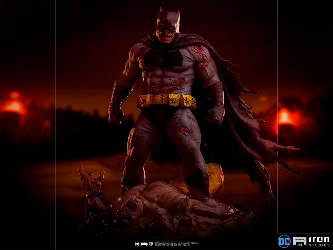 Iron Studios Dark Knight