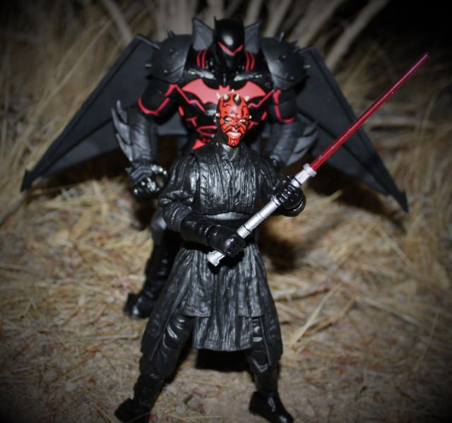 Maul with bodyguard