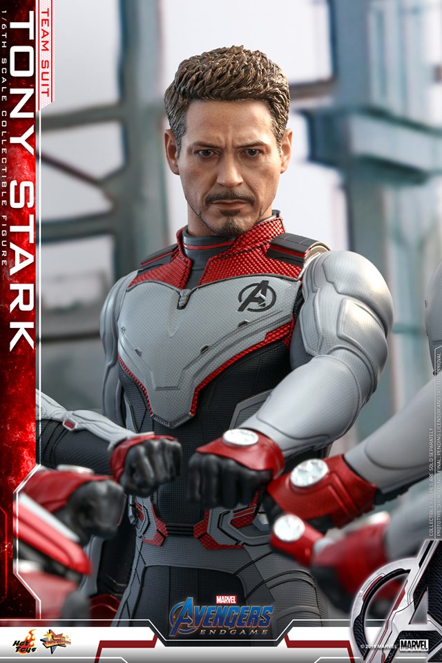 Avengers: Endgame- 1:6 Tony Stark (Team Suit) Collectible Figure