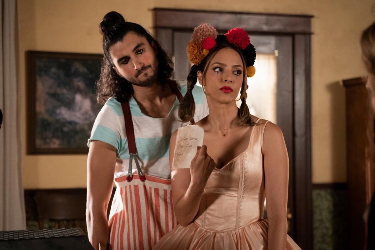 Shayan Sobhian as Behrad Tarazi and Zari