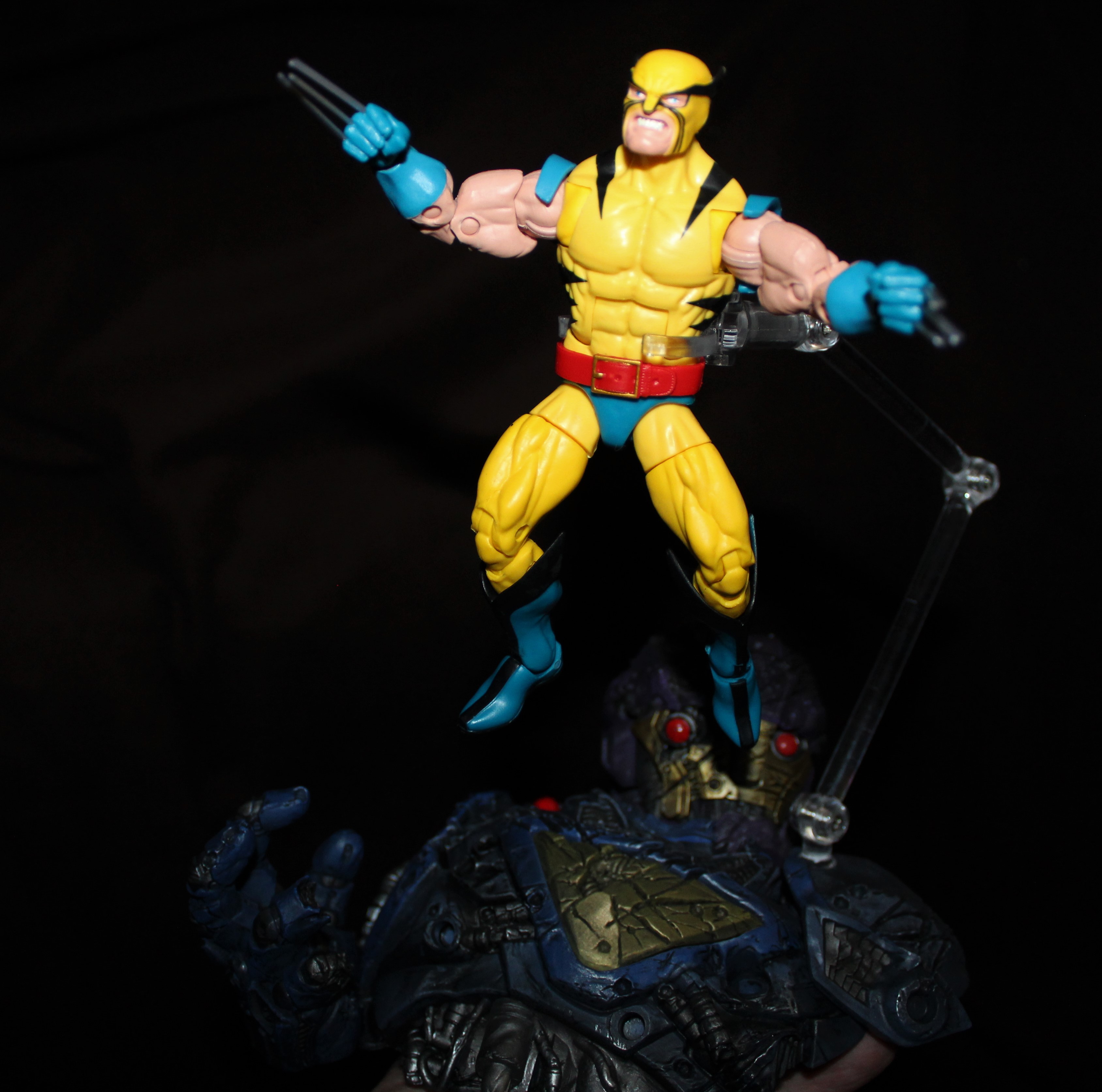 Hasbro figure on Mezco base