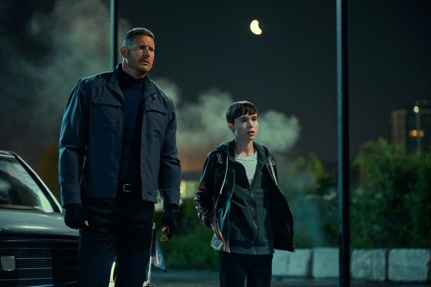 Luther (Tom Hopper) and Viktor (Elliot Page)